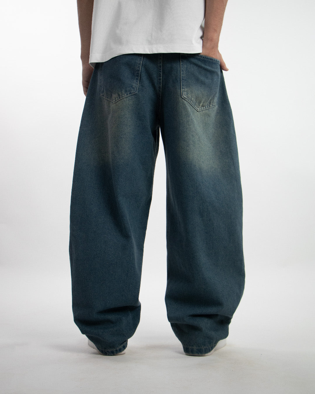Essential Wide Denim - Tinted Blue