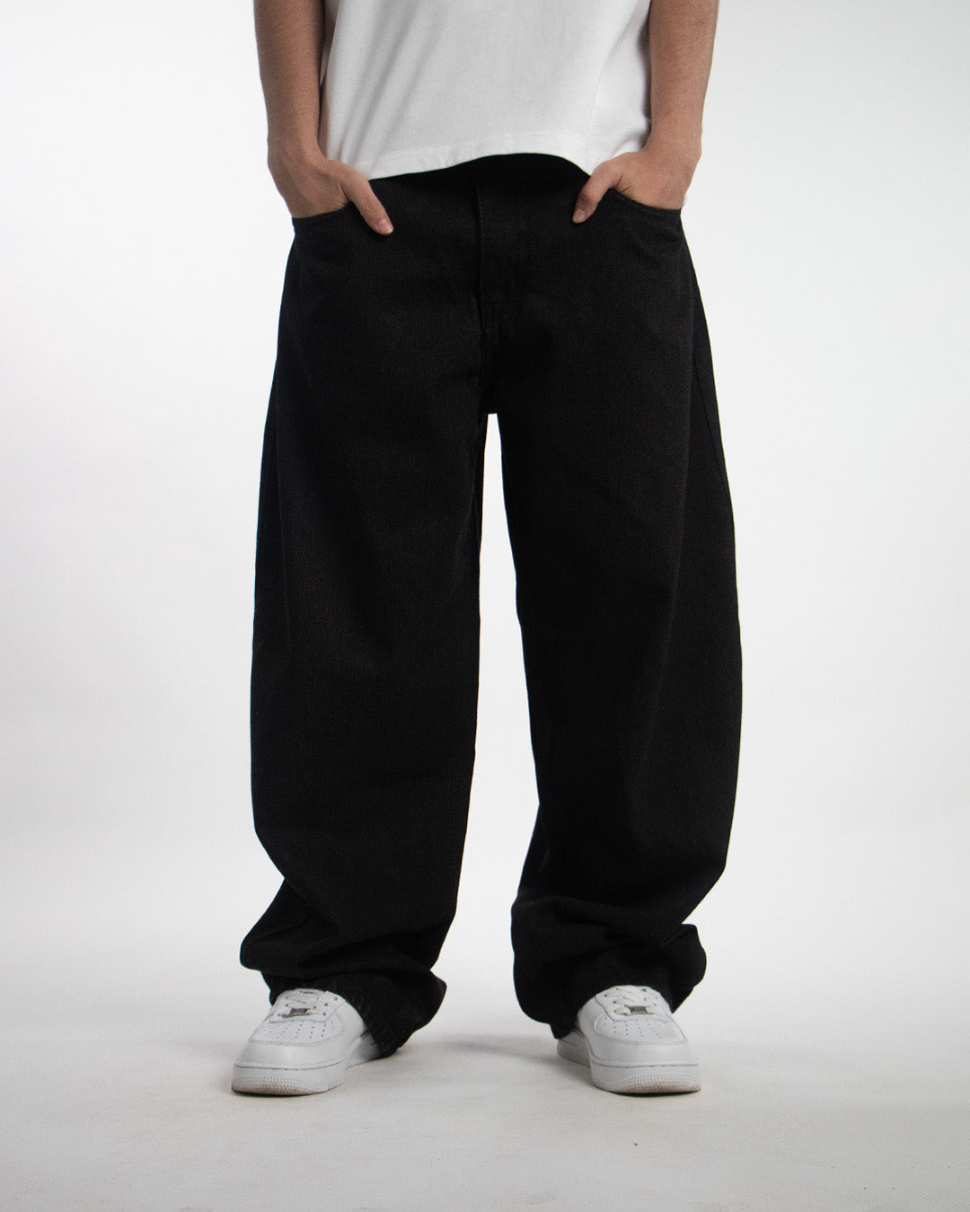 Essential Wide Denim - Black