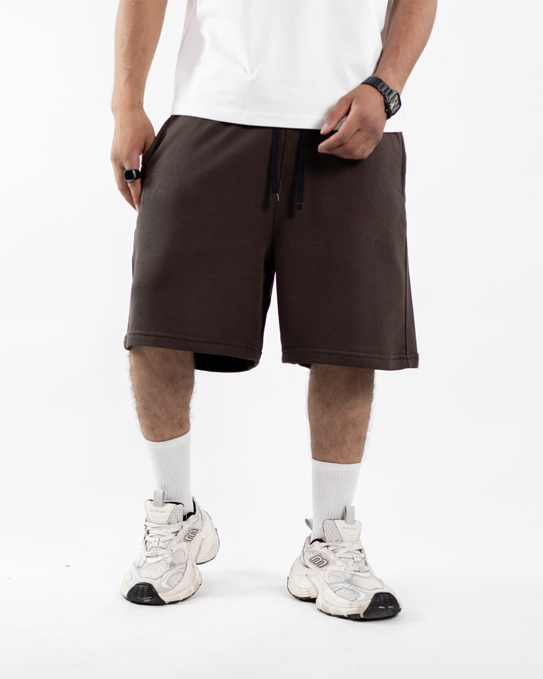 Essential Relaxed Shorts - Brown