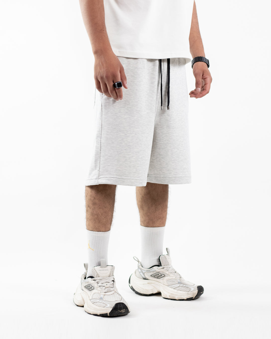 Essential Relaxed Shorts - Gray