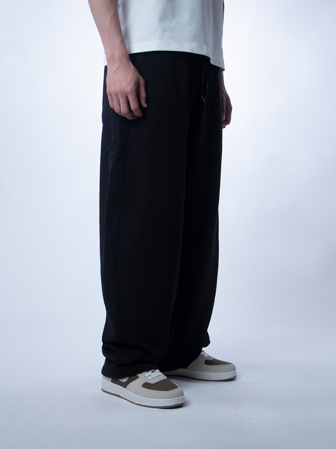 Unique Wide Leg Pants – Jet Black